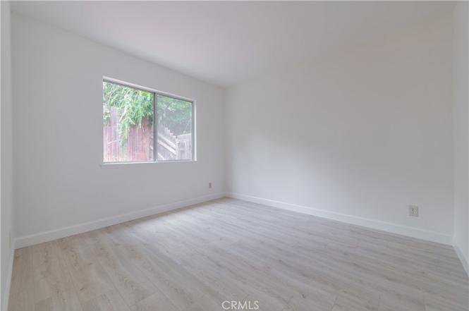 442 N Prospectors Rd10