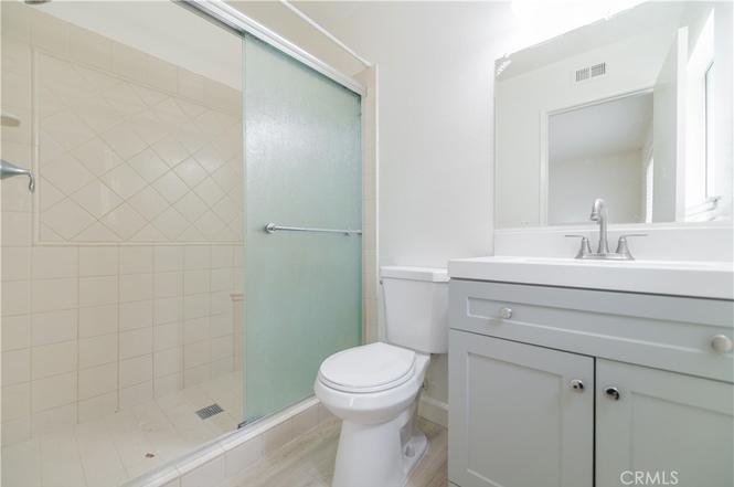 442 N Prospectors Rd12