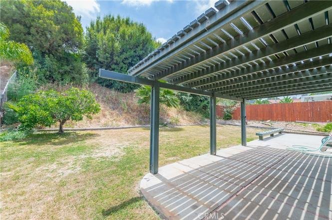 442 N Prospectors Rd13