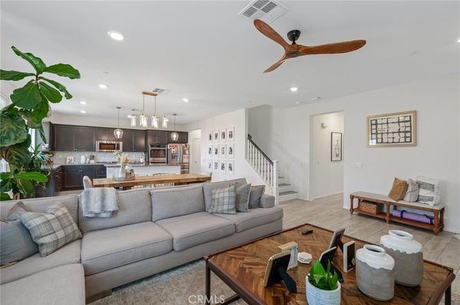 5218 Clementine Ave08