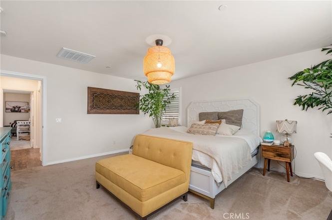 5218 Clementine Ave27