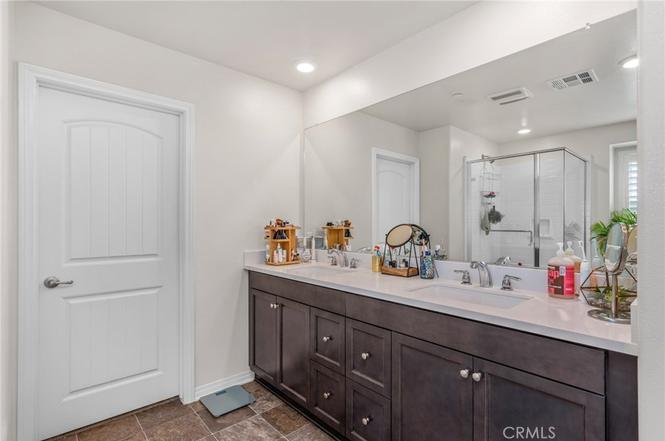 5218 Clementine Ave30