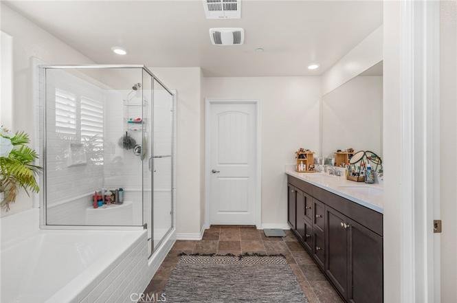 5218 Clementine Ave32