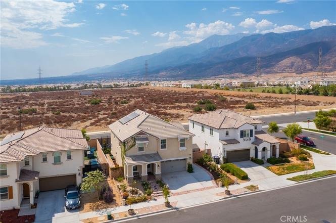 5218 Clementine Ave45