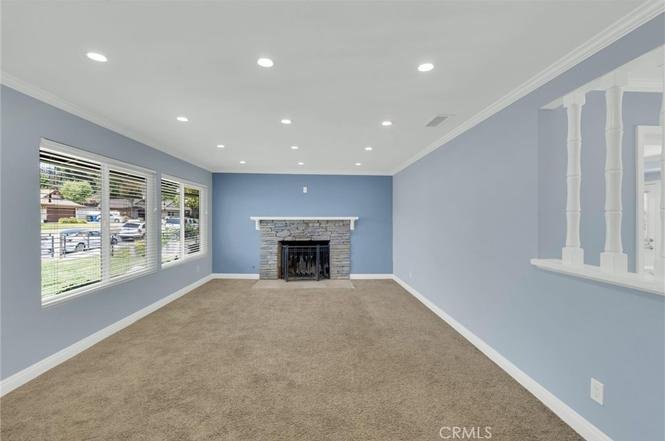 15435 Rojas St14