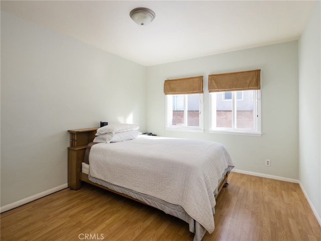 1617 W 213th St13