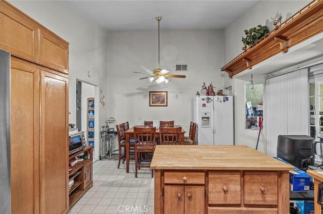 3202 Park Glen Way12