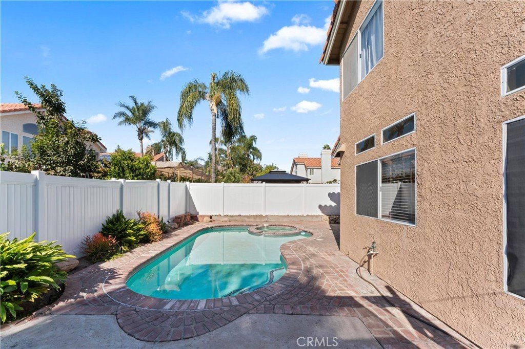 7272 Tiara Ave37