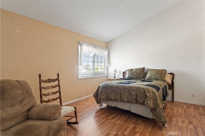 8451 Deepcliff Dr26