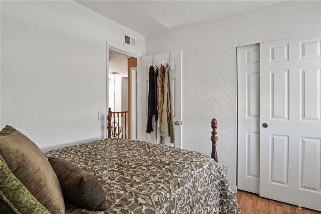 8451 Deepcliff Dr31